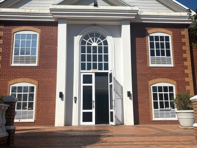 HealthBox Medical Sessional Room Available