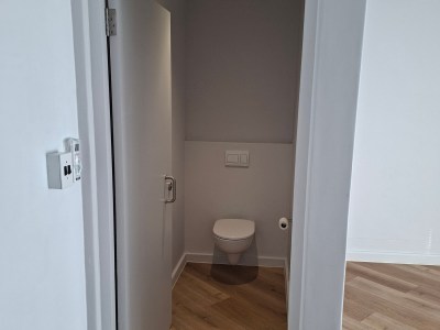 TREATMENT ROOM AVAILABLE FOR RENT - SOUTHERN PAARL