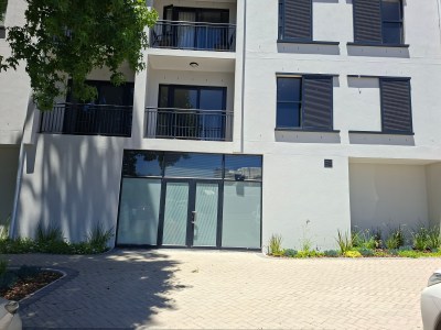 TREATMENT ROOM AVAILABLE FOR RENT - SOUTHERN PAARL